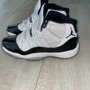 Air Jordans 11 Retro 'Concord' 2018